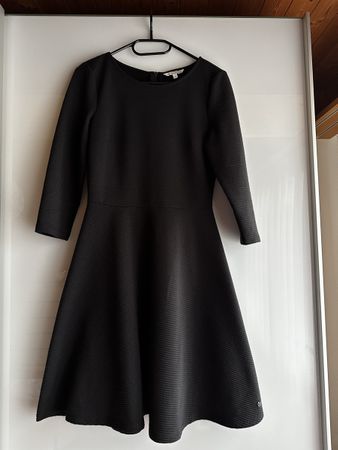 Elegantes Schwarzes Kleid Tom Tailor Denim Grösse XS
