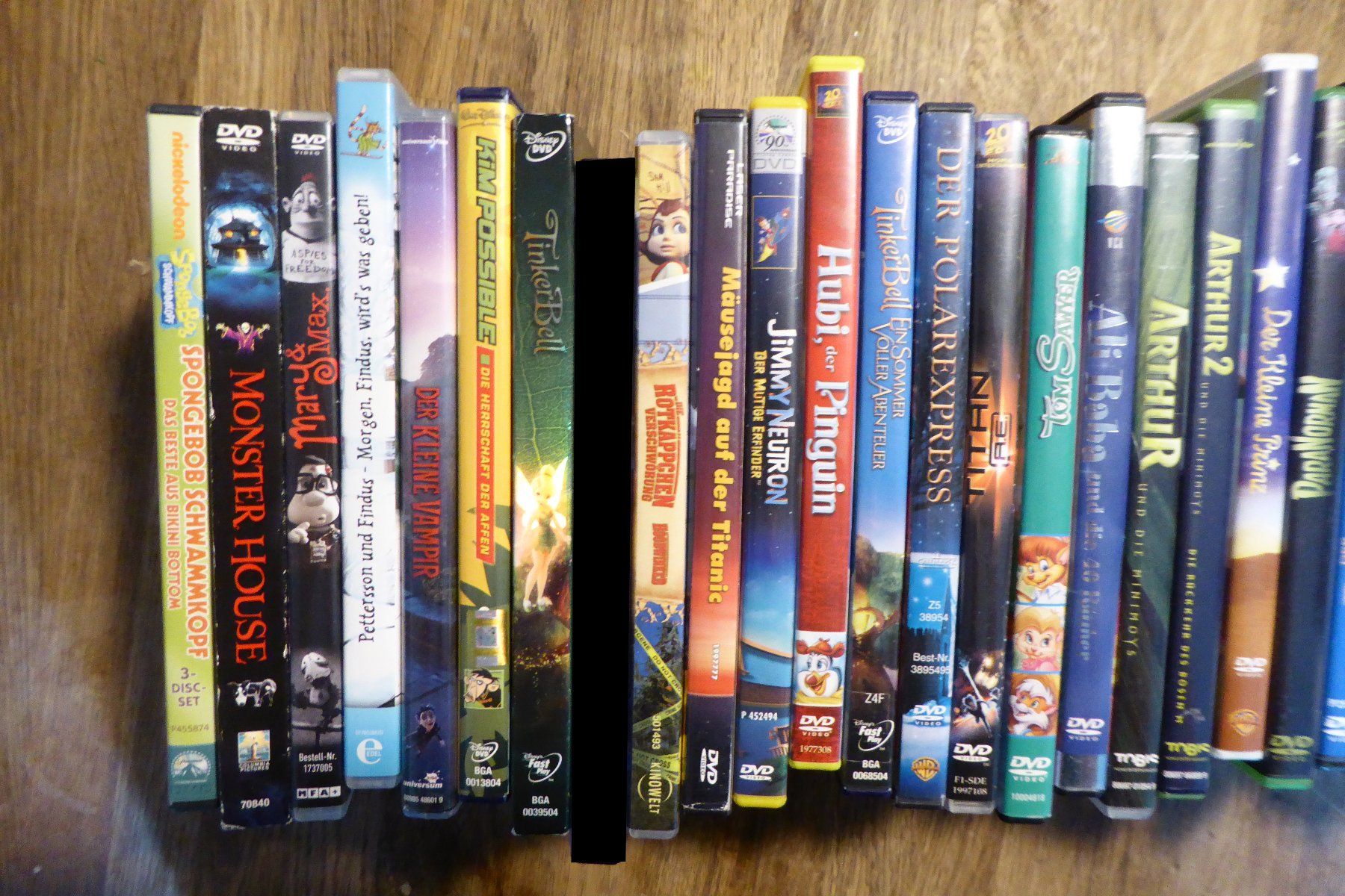 Alle DVDs: DVD Paket Trickfilme – Gebraucht aus Allschwil von Summelsarium 7