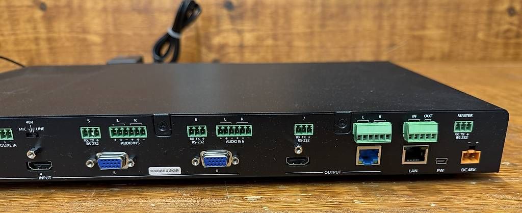 Convertitori: Atlona AT-UHD-CLSO-601 Multi Format Video Switcher – Usato da Rüti ZH venduto da Philippek 5