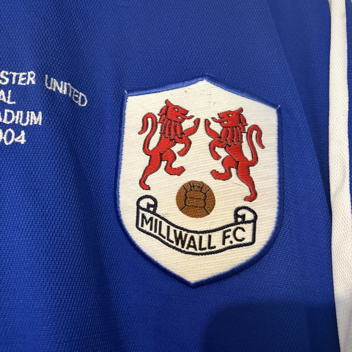 Nike Leibchen & Hosen: Fc Millwall Trikot 2004 Manchester United FA CUP FINAL – Gebraucht aus Winterthur von LaBodega 3