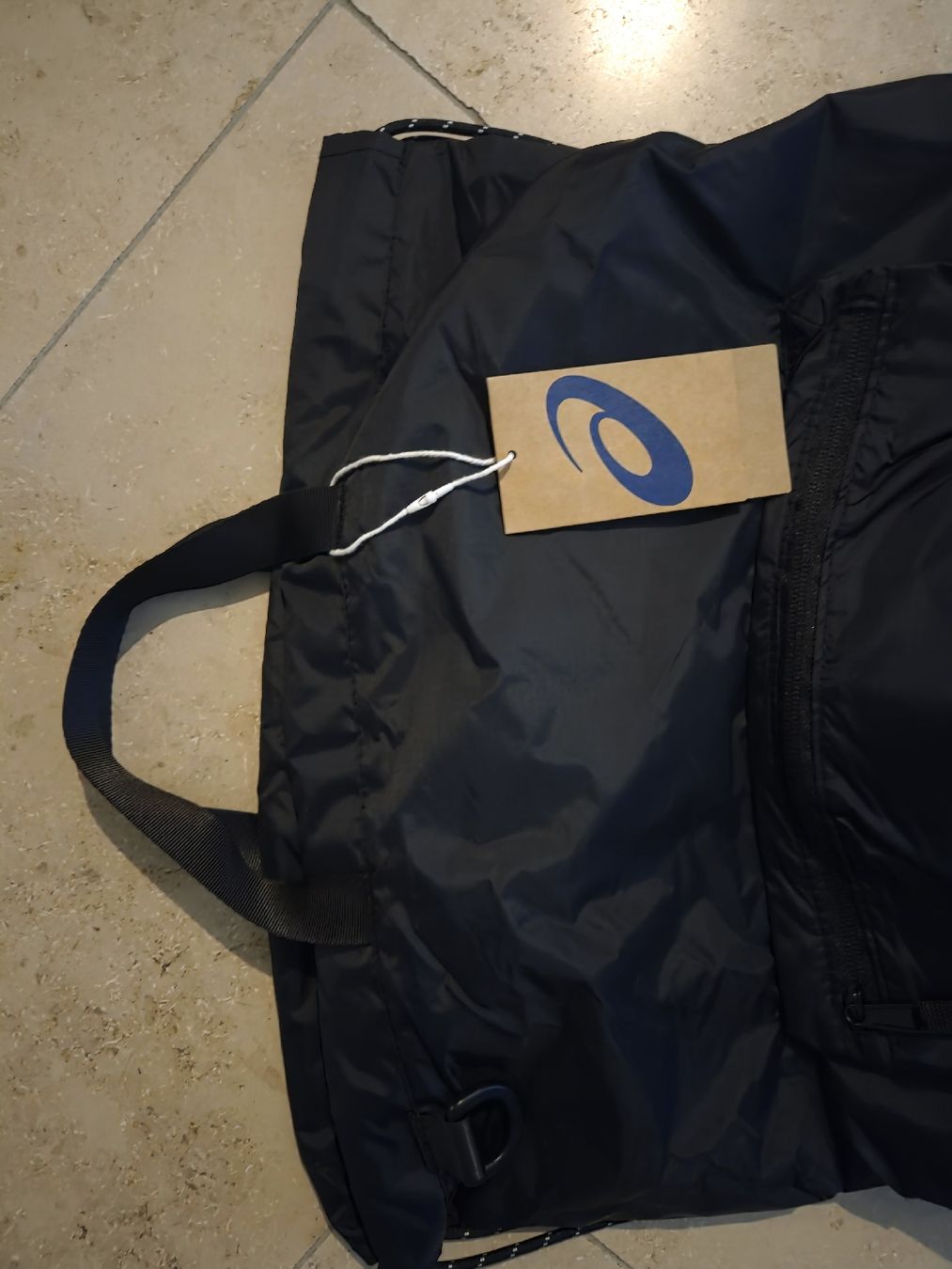 Asics Sacs à dos: Asics Lightweight Drawstring Backpack - Performance Black – Neuf avec emballage d'origine à Zürich par adibloech 3