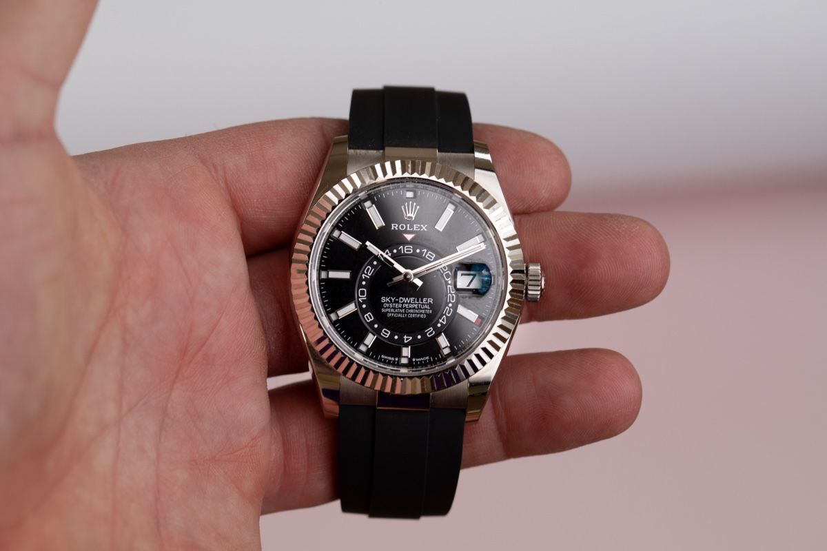 Rolex Orologi: Rolex Sky-Dweller – Usato da Zürich venduto da RotthoffWatchGroup