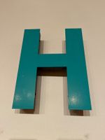 Alublech-Buchstabe H