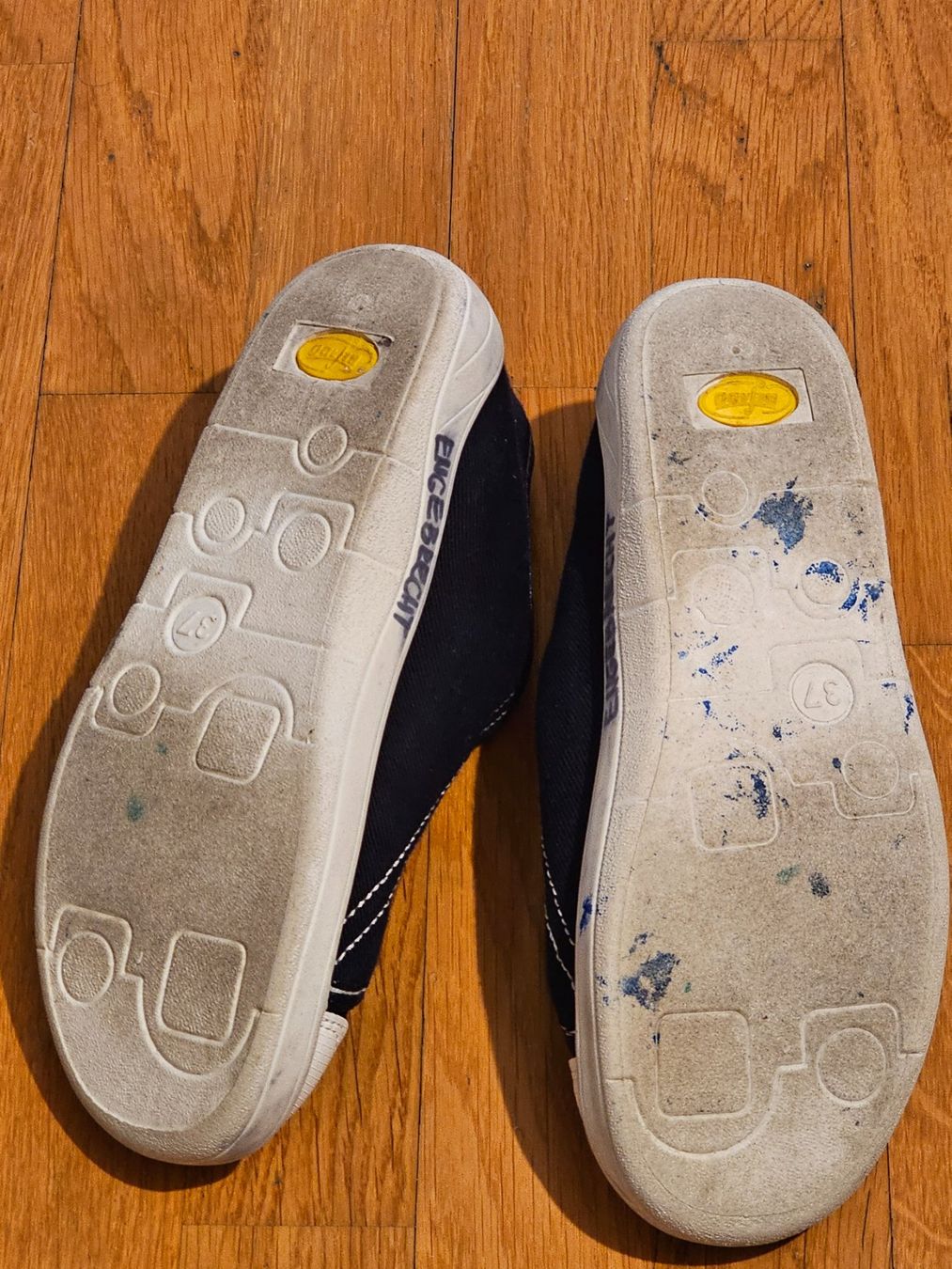 Scarpe per ragazzi: Stoffschuhe gr 37 – Usato da Birmensdorf ZH venduto da eva_9hvs 4