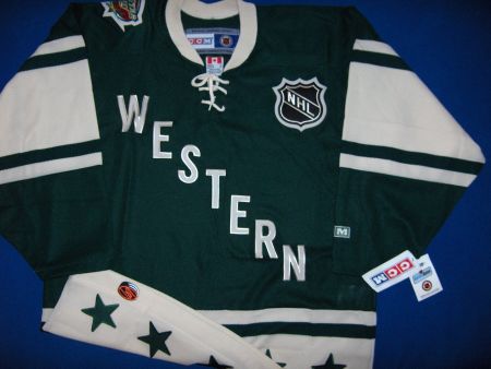 NHL / Hockey Jersey - Medium - Men's