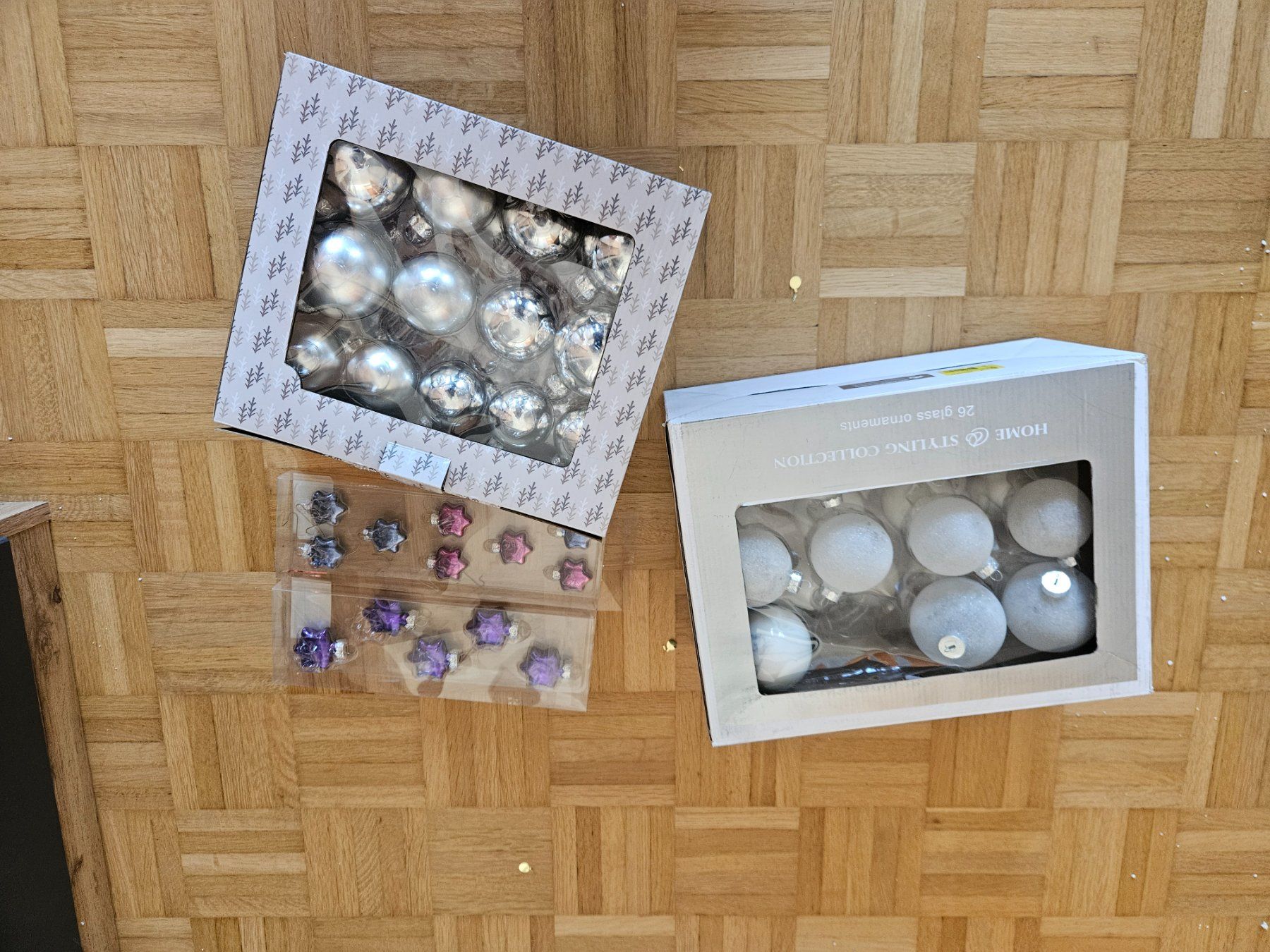 Alle Dekorationen: Boules de Noël – Gebraucht aus Cornol von Engys