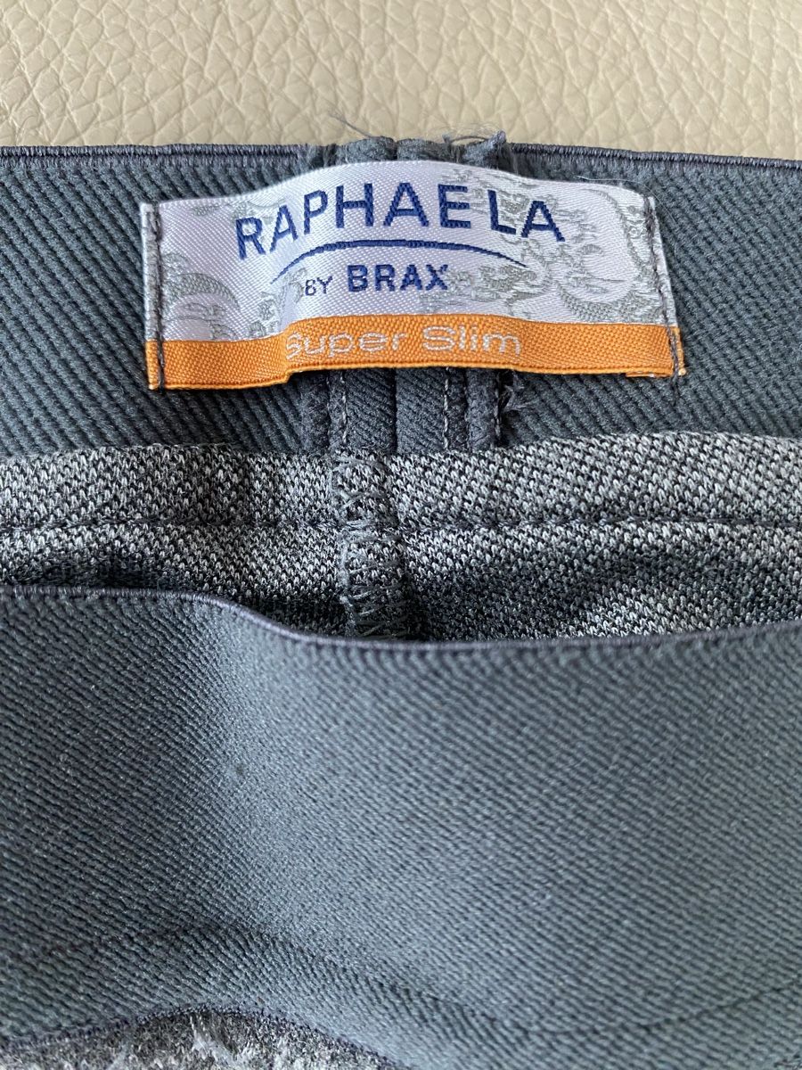 Brax Hosen: Brax Hose Raphaela super slim grau karierte Gr. 46 – Neu (gemäss Beschreibung) aus Meggen von 6003Luzern 4