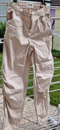 CARGO FÜR JUNGE FRAU  (GR. 34) - NEUWERTIG