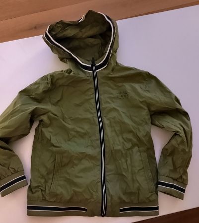 Mayoral Regenjacke Gr. 122, Khaki, Top Zustand!