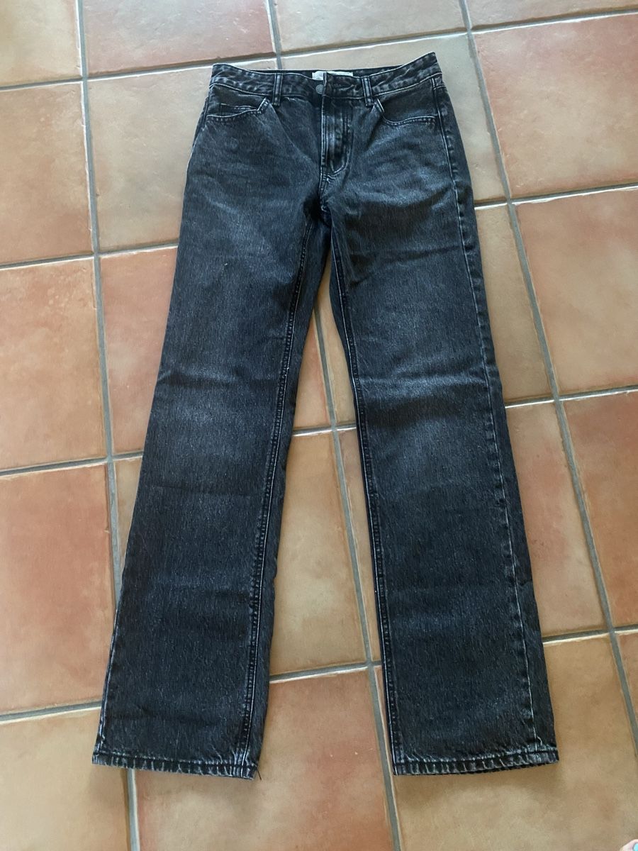Stradivarius Jeans: Jeans straight leg, schwarz, Gr. 36 – Nuovo (secondo la descrizione) da Dornach venduto da Dlimi