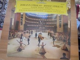 Johann Strauss & J. Strauss " Walzer - Polkas " von Karajan