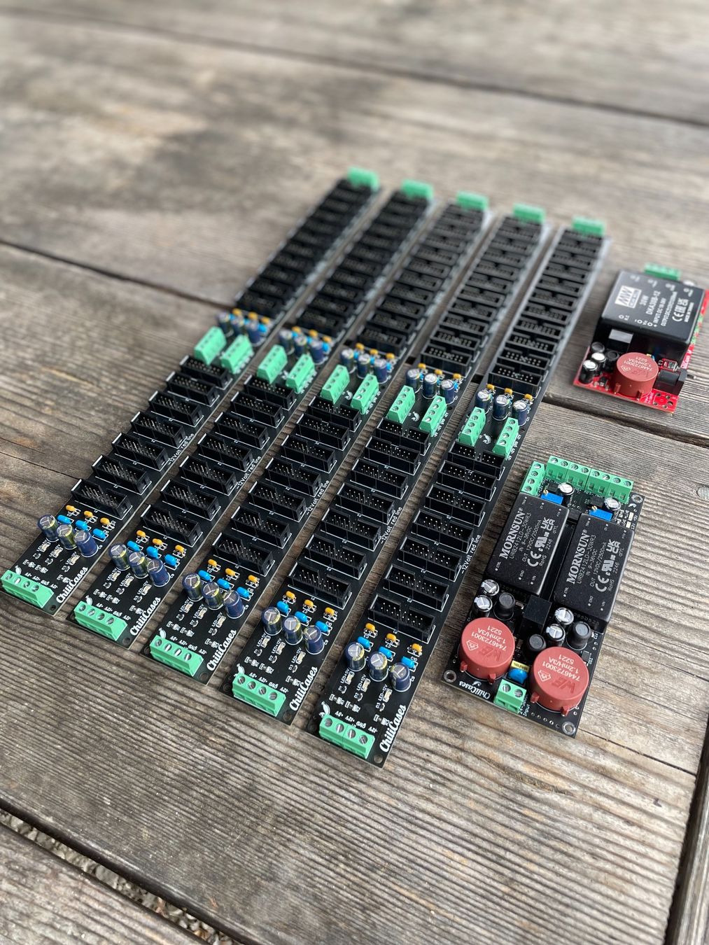 Strumenti musicali: ChiliCases filtered Eurorack Busboard – Nuovo (secondo la descrizione) da Brittnau venduto da controllerbeschuss 6