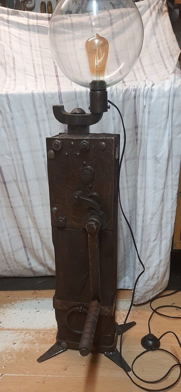 Lampade: Stockwinden Lampe – Usato da Uhwiesen venduto da Timtim 1