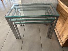 Satztische Set 3-teilig Metall und Glas guter Zustand.