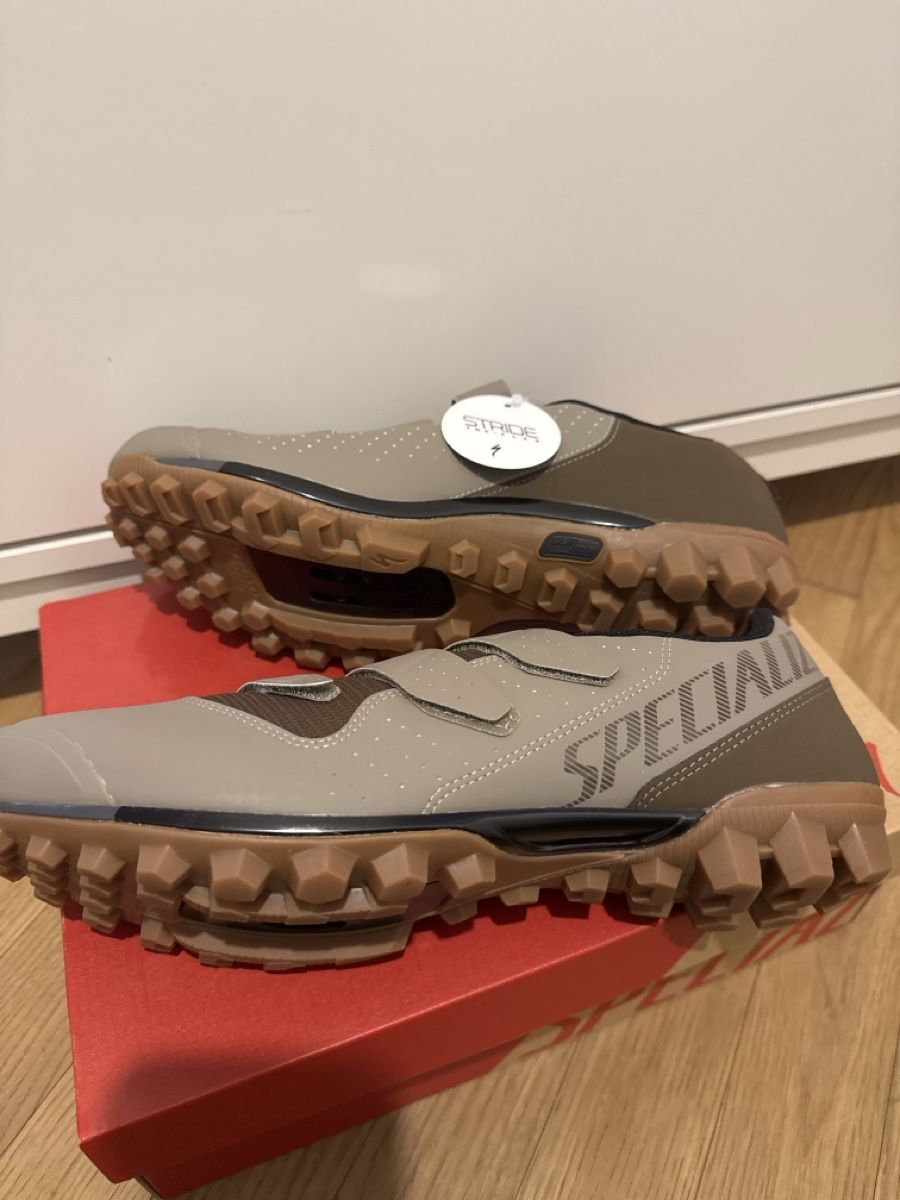 Specialized Herrenschuhe: Specialized Recon 1.0 MTB Schuhe, Grösse 46, Neue  – Neu und originalverpackt aus Solothurn von Leo2207 1
