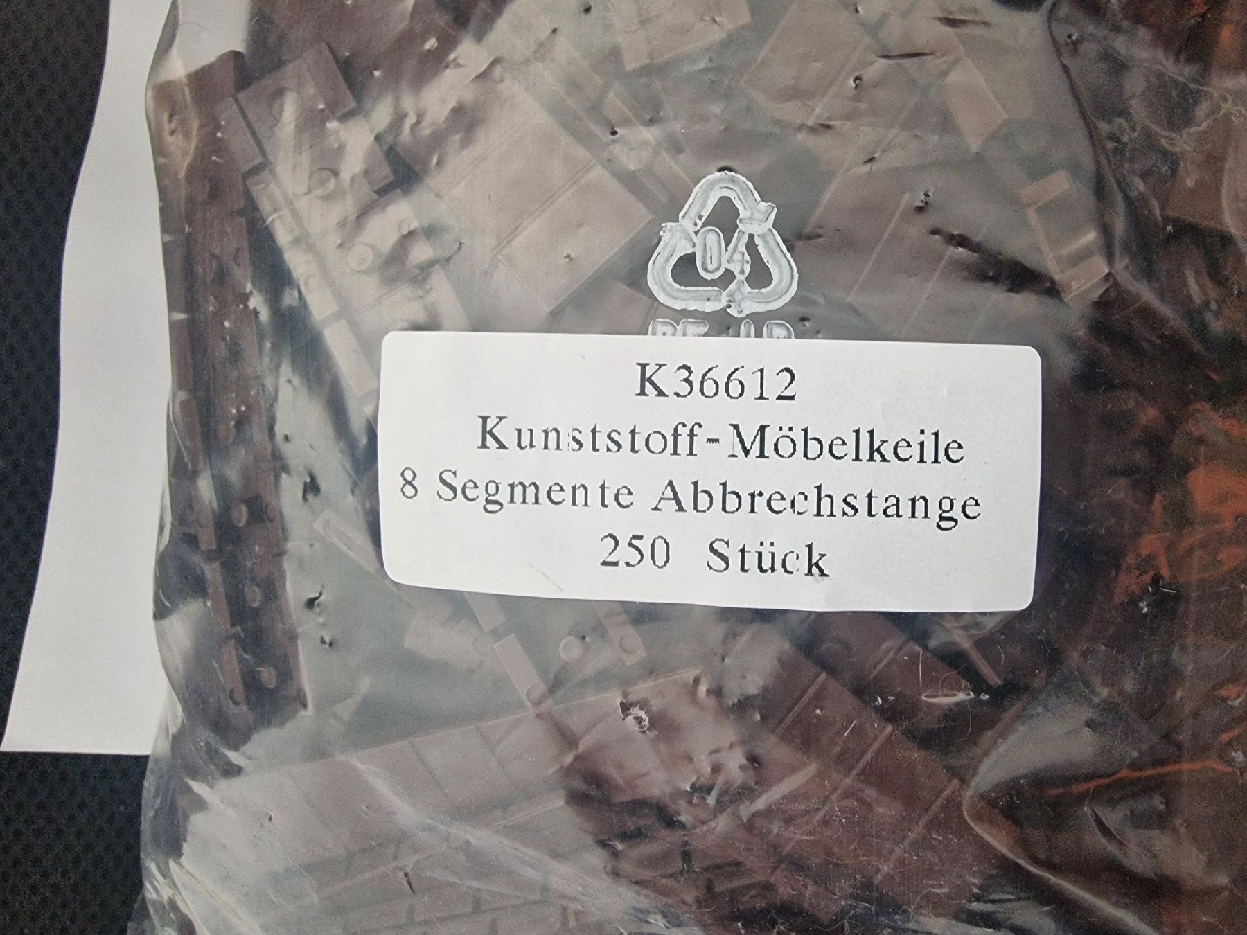 Tutti gli attrezzi: Kunststoff - Möbelkeile 250 Stück – Nuovo (secondo la descrizione) da Remetschwil venduto da bo-gru