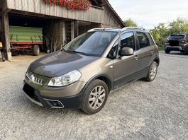 Preisgünstiger 4x4