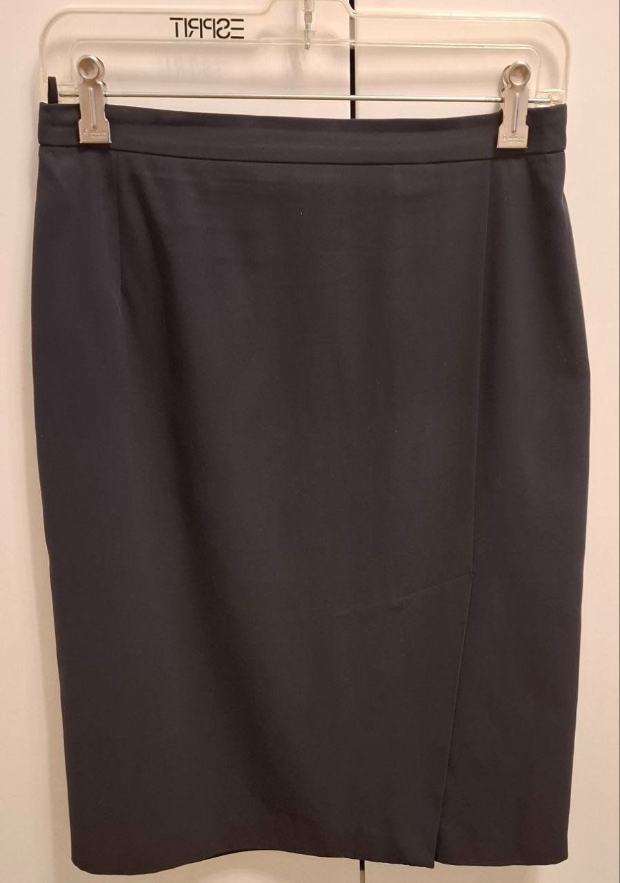 Gonne: Elegant Rock  MaxMara Dunkеlblau Size 40 – Usato da Bern venduto da klyur