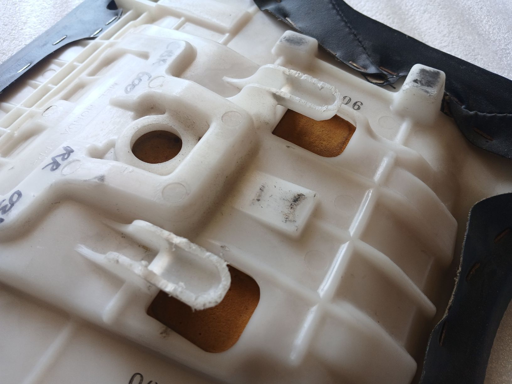 Honda Tutti i ricambio per moto: Honda CBR 600rr selle, siège, sattel – Usato da Fey venduto da lobanovski1 4
