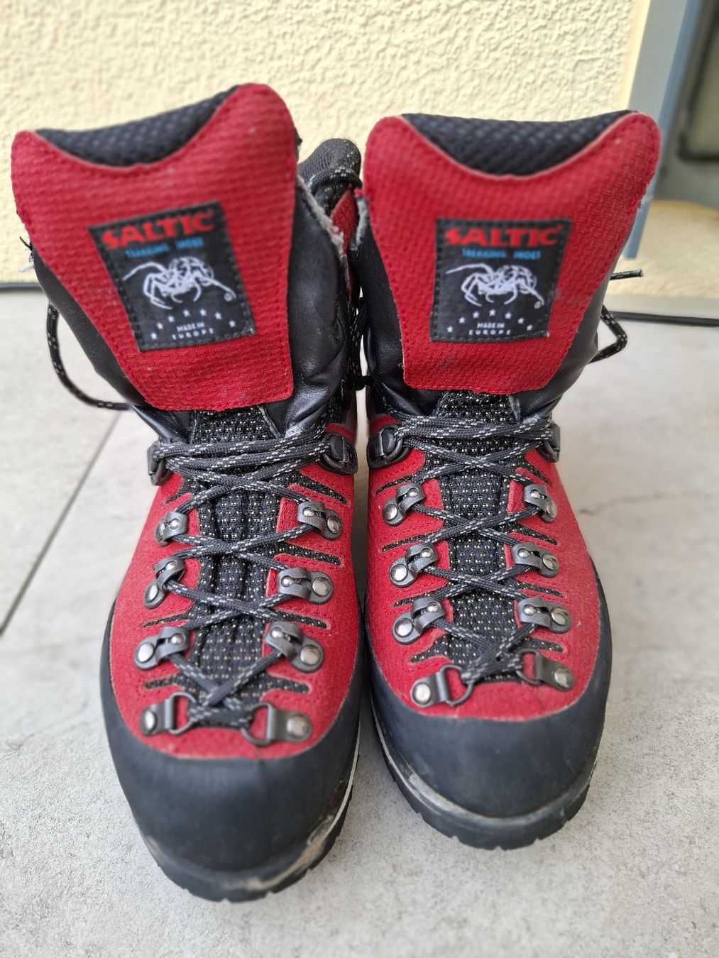Scarpe da uomo: Rote SALTIC Bergstiefel Wanderschuhe Grösse 37.5  – Usato da Dörflingen venduto da Sander 6