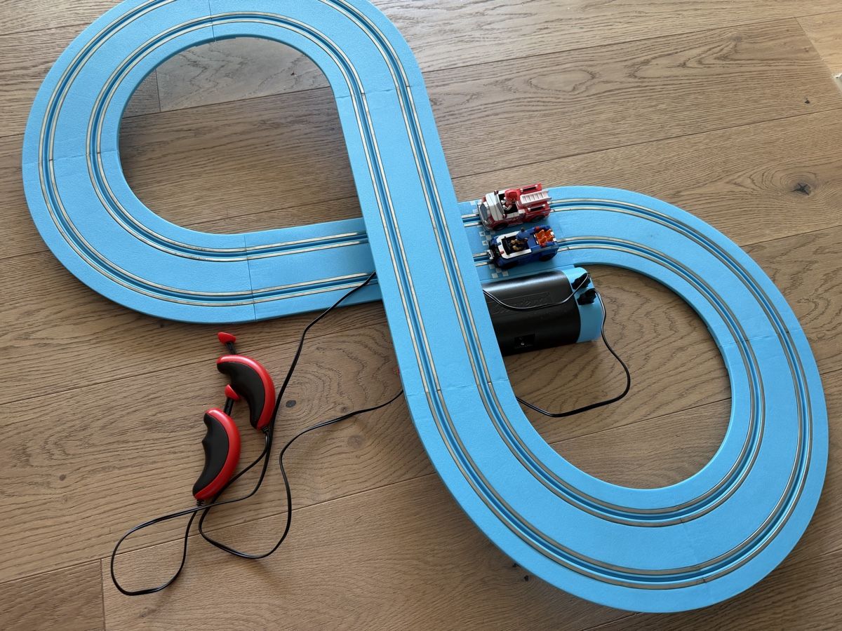 Carrera Piste: Carrera First Paw Patrol Autorennbahn - Chase Marshall – Usato da Küsnacht ZH venduto da olgig 3