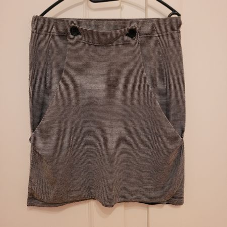 Erfolg: gestreifter Rock, M, 100% Merino