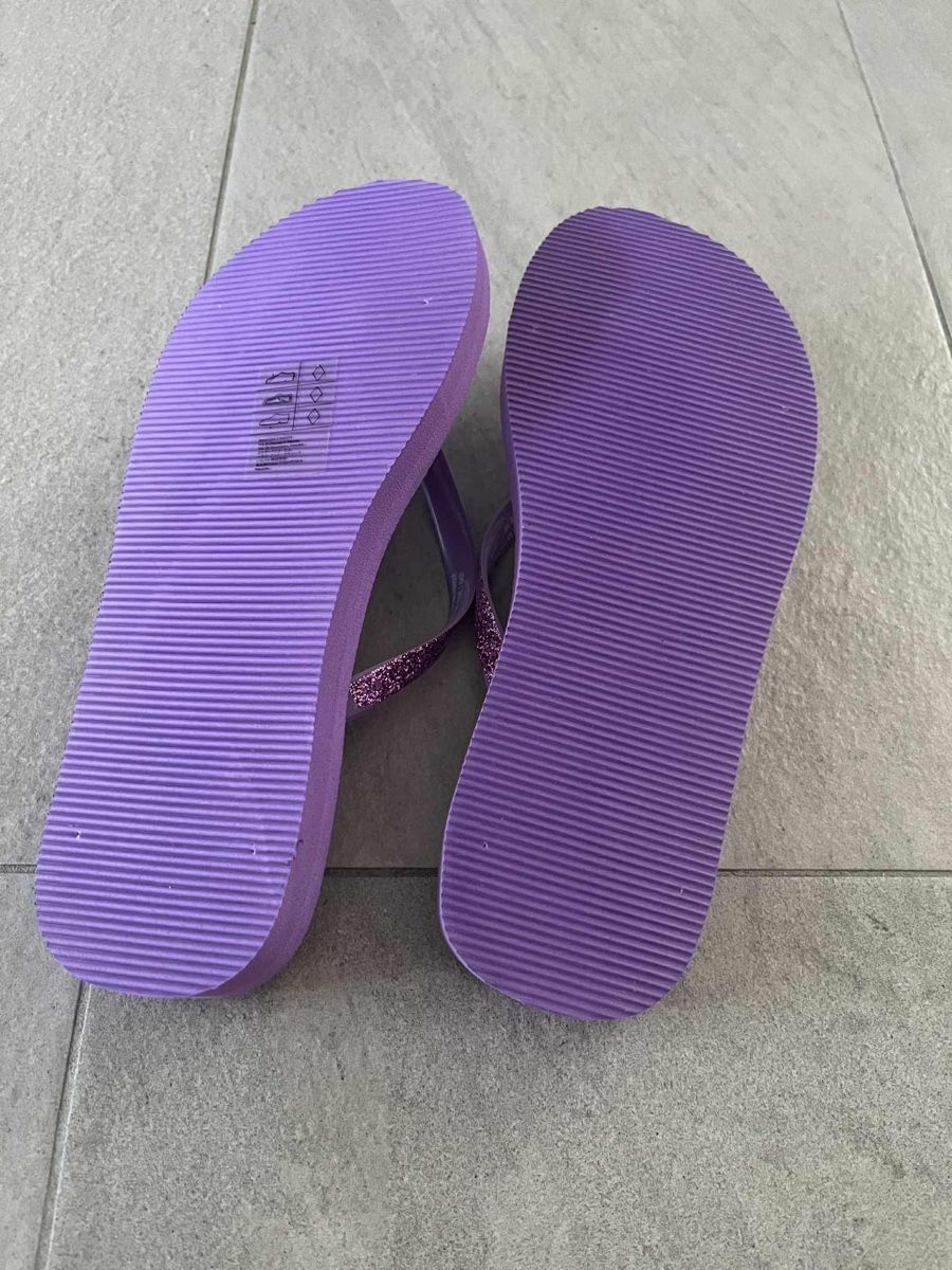 Scarpe da donna: Flip Flop H&M 38/39 – Nuovo (secondo la descrizione) da Minusio venduto da liam04 1