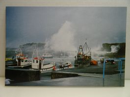 Postkarte "Rough Sea, Portstewart Harbour" Irland 10 x 15 cm