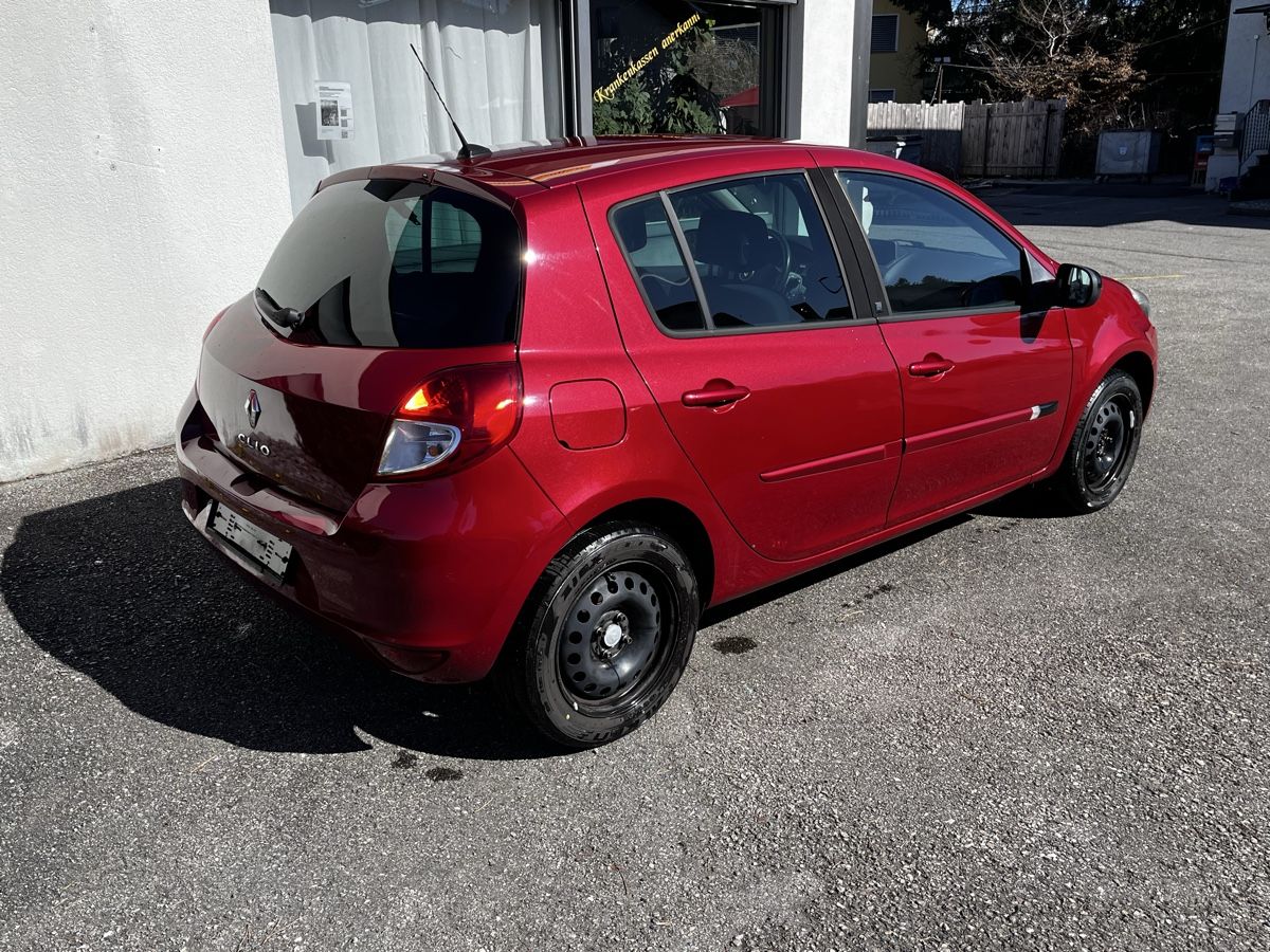 Renault Autos: Renault Clio 1.2 ab MfK Navi Klima – Gebraucht aus Widnau von Kakaoschlucker 3