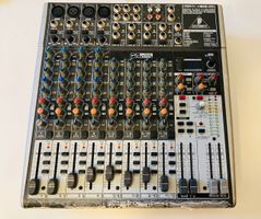 Behringer Xenyx X1622 USB Mischpult - Audio Interface