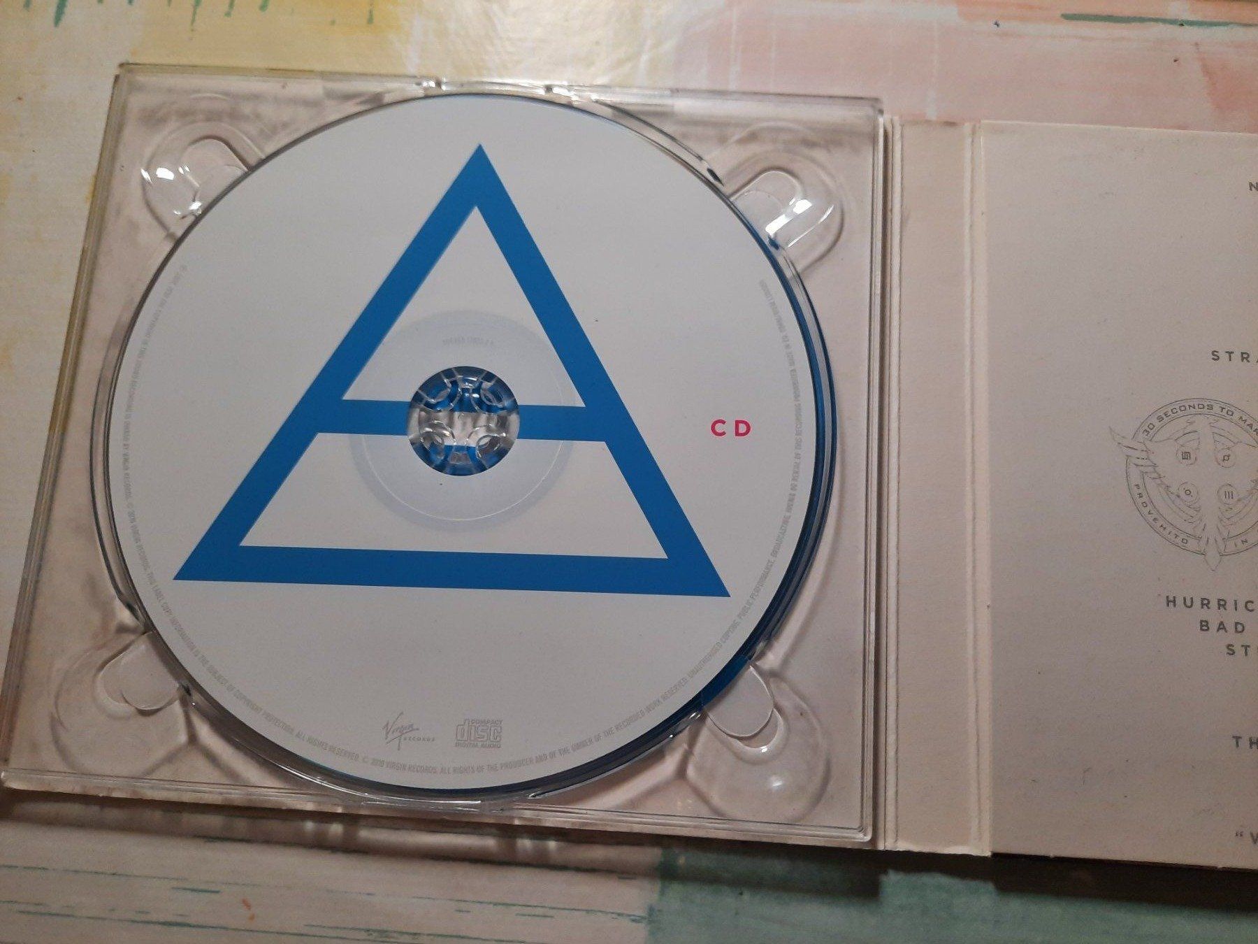 CDs: CD Thirty seconds to mars - this is war – Gebraucht aus Pully von bro_n52j 1