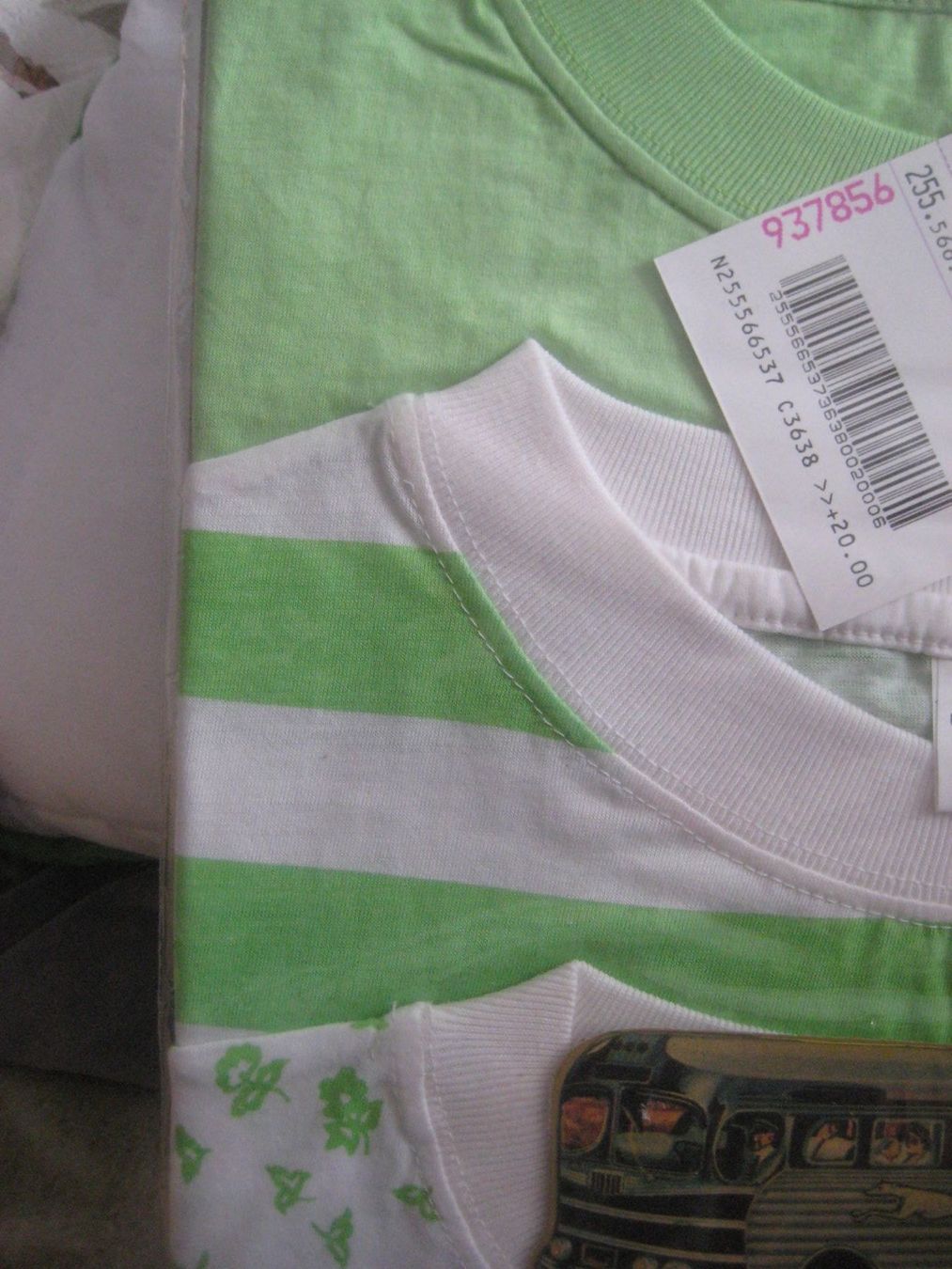 T-shirts: DAMEN  T - SHIRT – Neuf avec emballage d'origine à Uster par flocke1 2