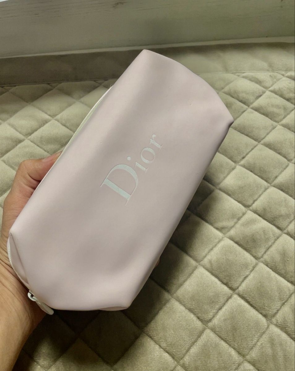 Taschen für Damen: Dior Makeup Tasche – Neu (gemäss Beschreibung) aus Dietikon von Shopping100