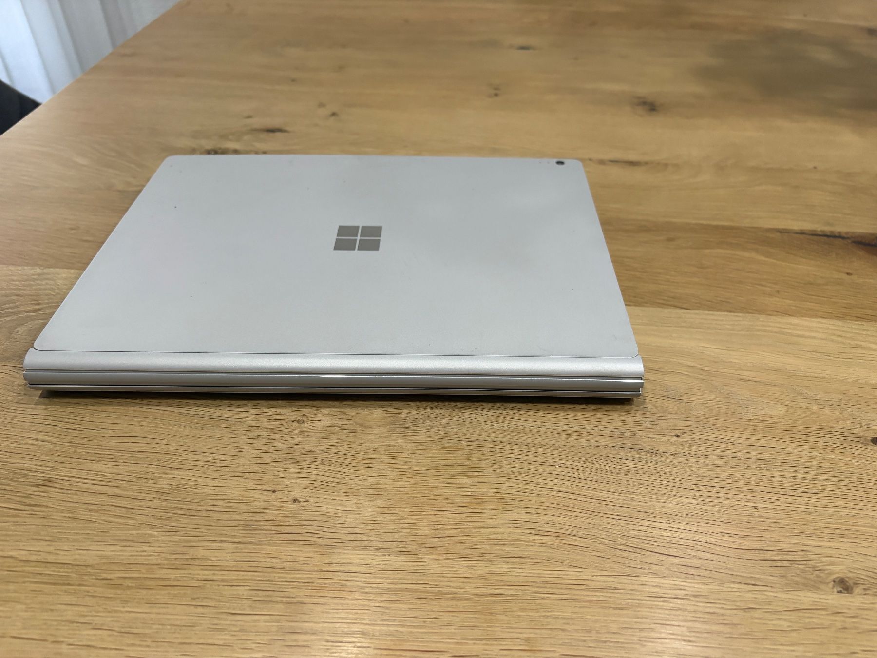 Microsoft Portables: Microsoft Surface Book / Model: 1703 – Défectueux à Lausen par sen_jm7c 8