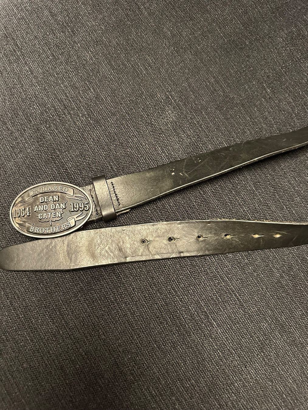Dsquared2 Cinture: Dsquared2 black leather belt, 100sm long – Usato da Winterthur venduto da ivan12891 1