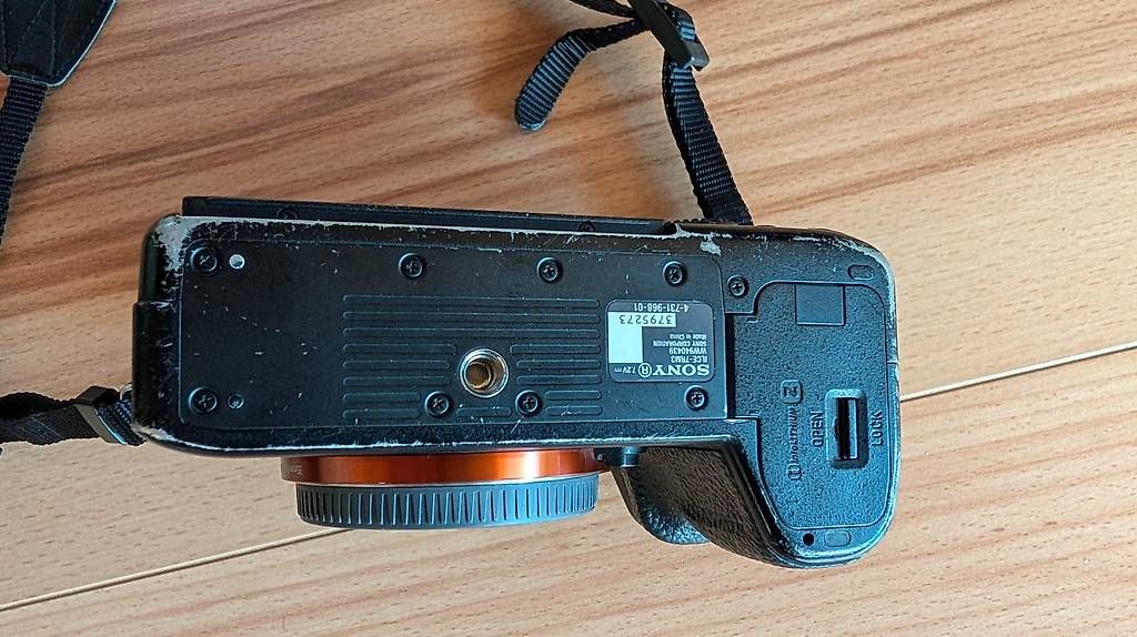 Fotocamera: Digitalkamera Sony A7 RIII – Usato da Krattigen venduto da TinuMF 4