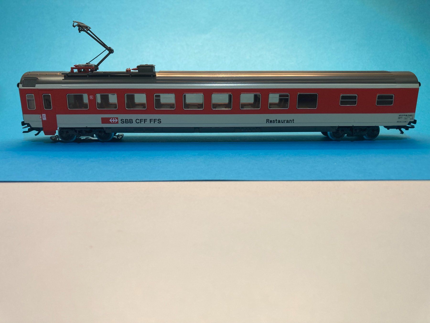 Märklin Modelleisenbahnen: Märklin H0, 4-teiliges Zug-Set, – Gebraucht aus Basel von mar_b59g 1