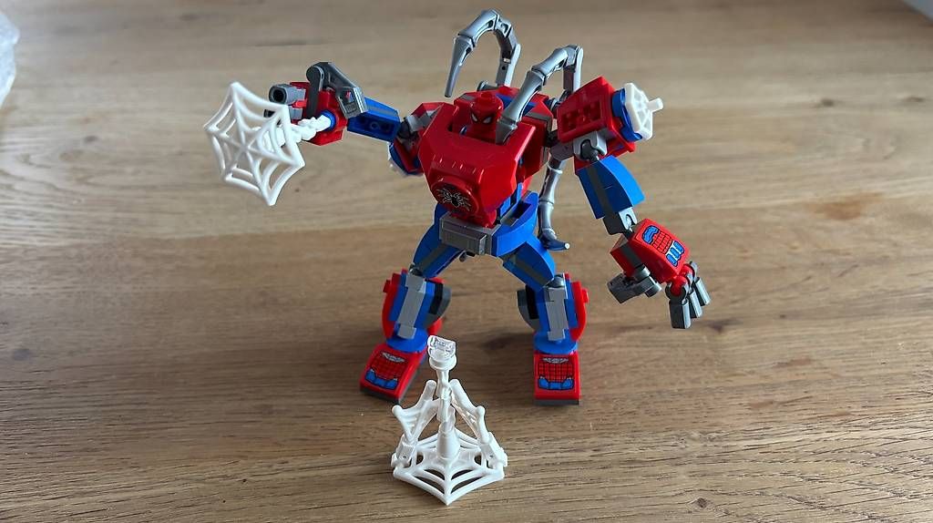 Lego Giocattoli: LEGO Marvel 76146 - Spiderman Mech – Usato da Frauenfeld venduto da Renegade77