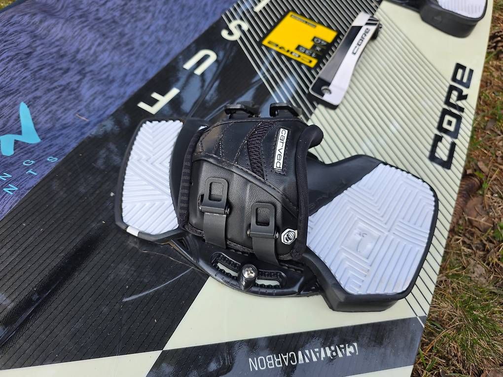 Core Surfboards & Schwimmbrette: CORE Kiteboard Fusion 4 / 135x40 – Gebraucht aus Horgen von lup_lup 3