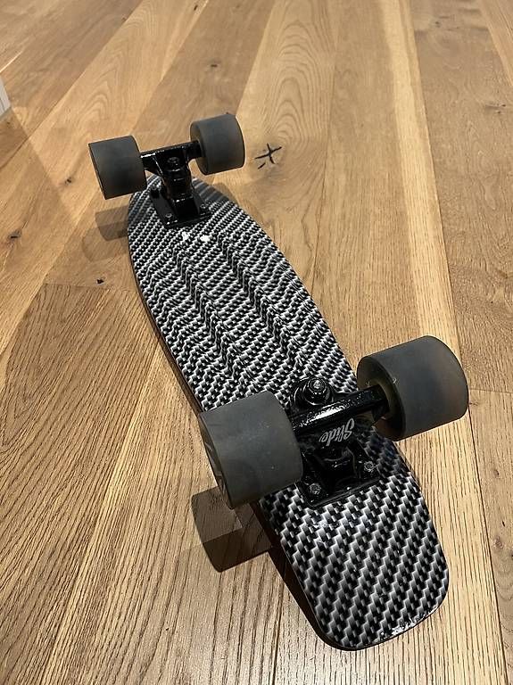 Skateboards: Skateboard 57cm läng – Usato da Sursee venduto da gas_29n8 2