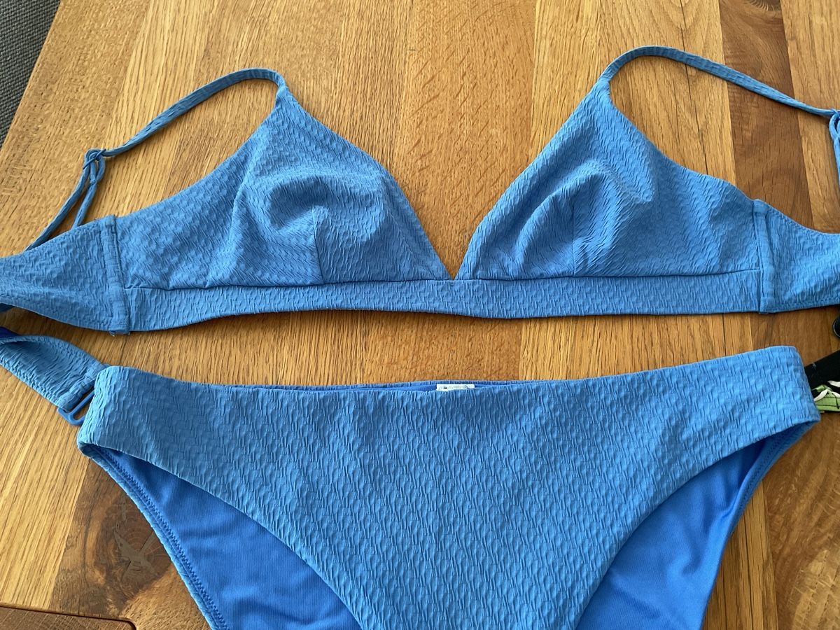 Badekleider & Bikinis: 2 Bikini, Grösse M/L – Gebraucht aus Bern von kano68 3