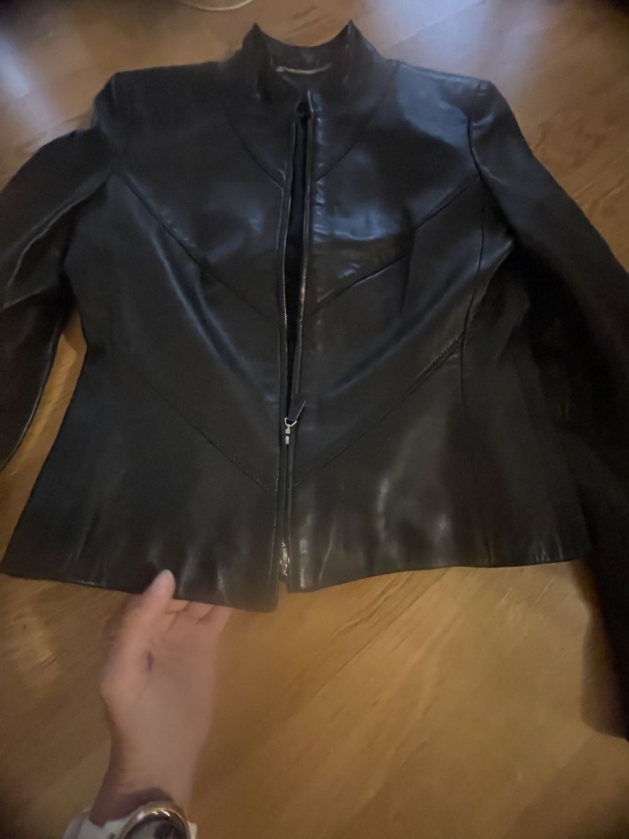Escada Giacche: Lederjacke ESCADA Schwarz, Top Zustand, Grösse M – Usato da Rüschlikon venduto da Lajniii 5