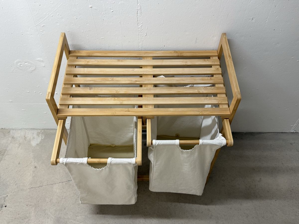 Paniers à linge: Wäschekorb Zweiteilig – D'occasion à Zürich par oliver.gisin 2