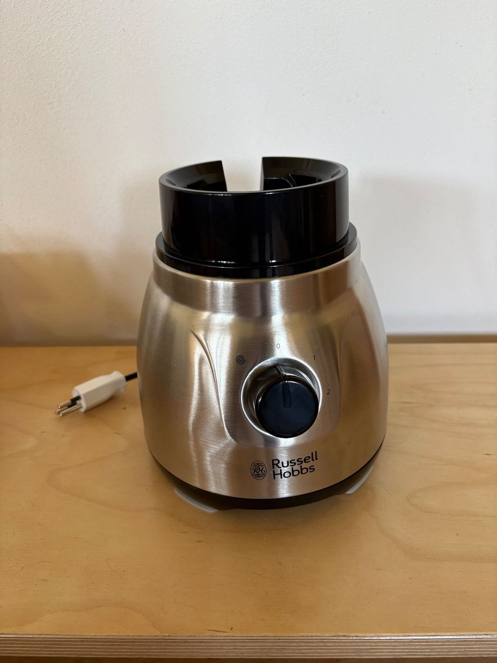 Elettrodomestici da cucina: Mixer Russell Hobbs – Usato da Wila venduto da gutgut3