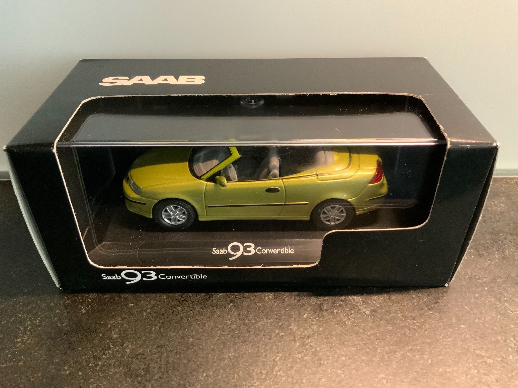 Saab Modellini d'auto: SAAB 93 CABRIOLET – Nuovo e nell'imballaggio originale da Erlenbach im Simmental venduto da Model_box 1