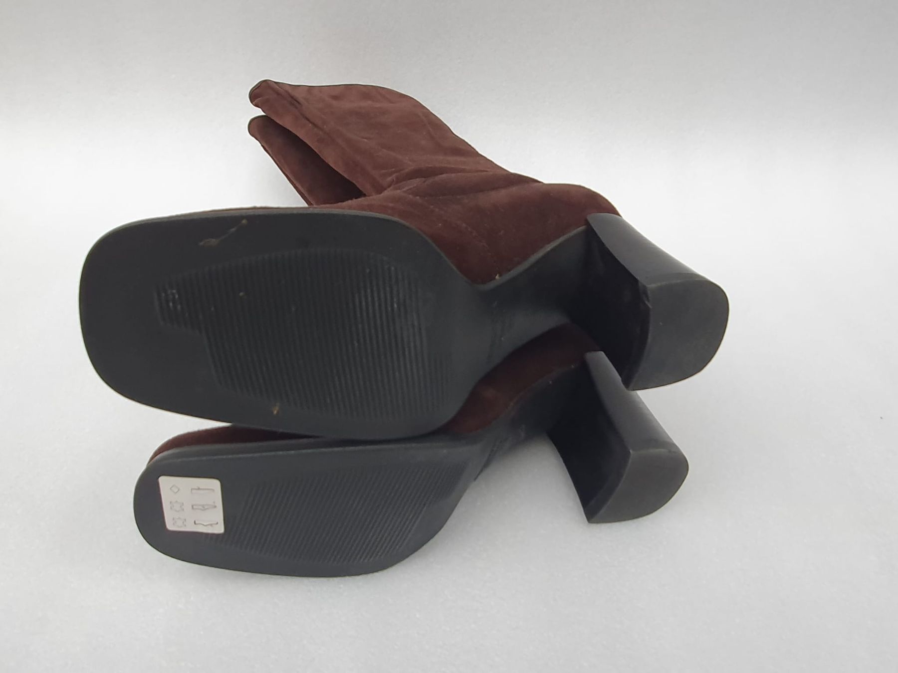 Sergio Rossi Scarpe da donna: Sergio Rossi Brown High Boots, Size 35 1/2 – Usato da Horw venduto da aquarellmmm2024 4