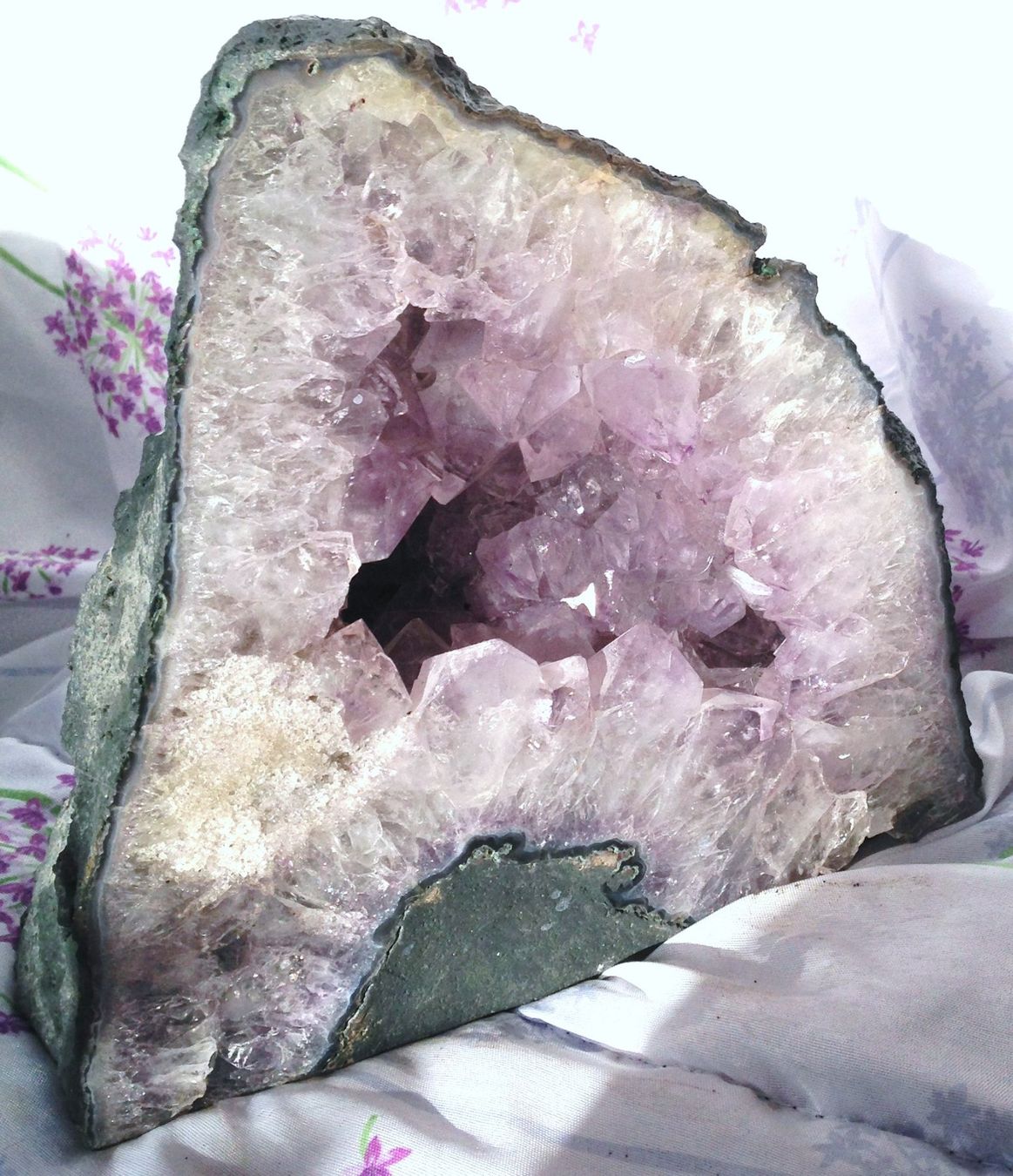 Minerali & Pietre curative: géode améthyste brésil, 4,7kg – Usato da Vevey venduto da zabounetta 7