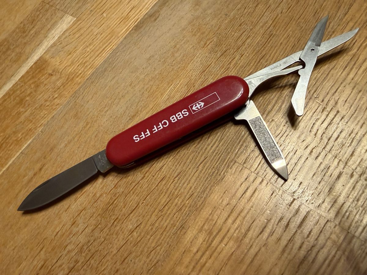 Wenger Coltelli tascabile: Wenger Taschenmesser SBB CFF FFS Sackmesser – Usato da Goldach venduto da Messerguru 1