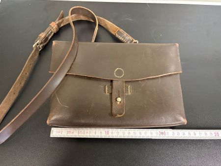 Tasche Leder braun mit Tragegurt guter Zustand