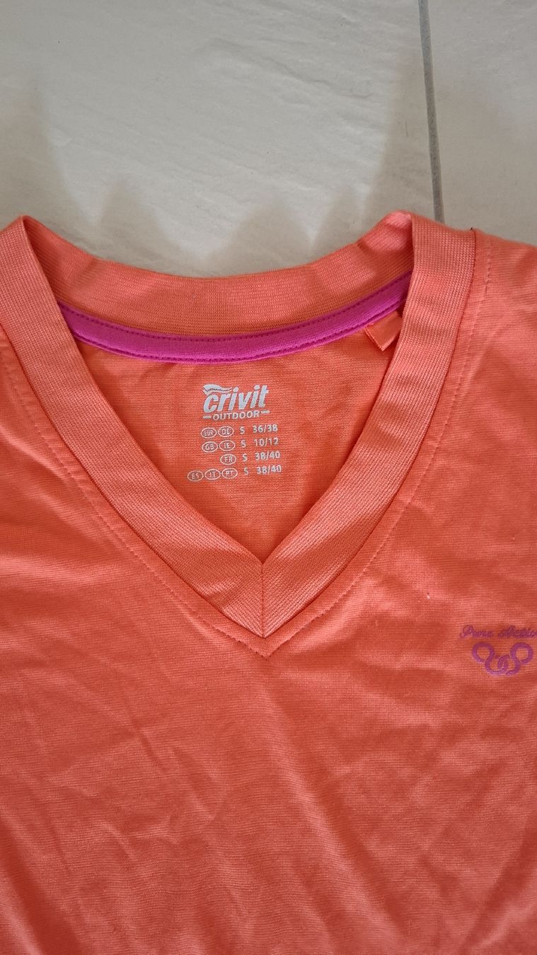 T-Shirts: Damen T-Shirt orange Grösse S Crivit – Gebraucht aus Schwerzenbach von jol_5sfk 1